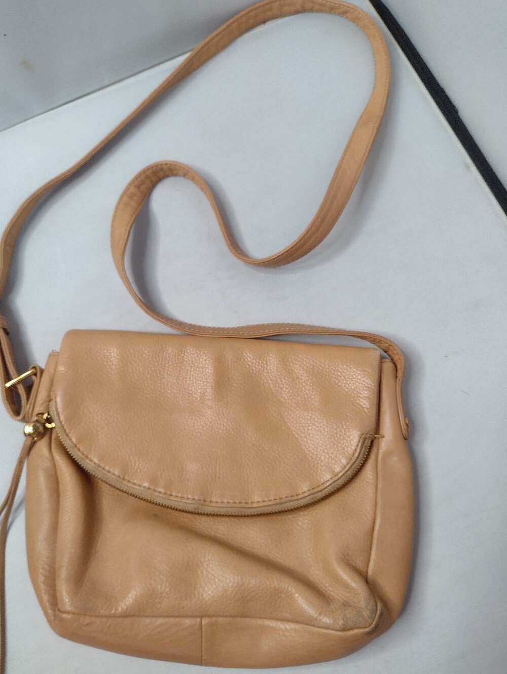 Hobo Fern Messenger Soft Leather Crossbody Bag Purse  Adjustable Strap A14